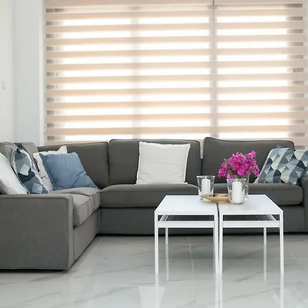 Tatil Evi 3b New Delux Pool - Dhekelia Beach Area *