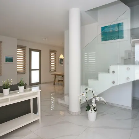 3b New Delux Pool - Dhekelia Beach Area Ferienhaus Larnaka